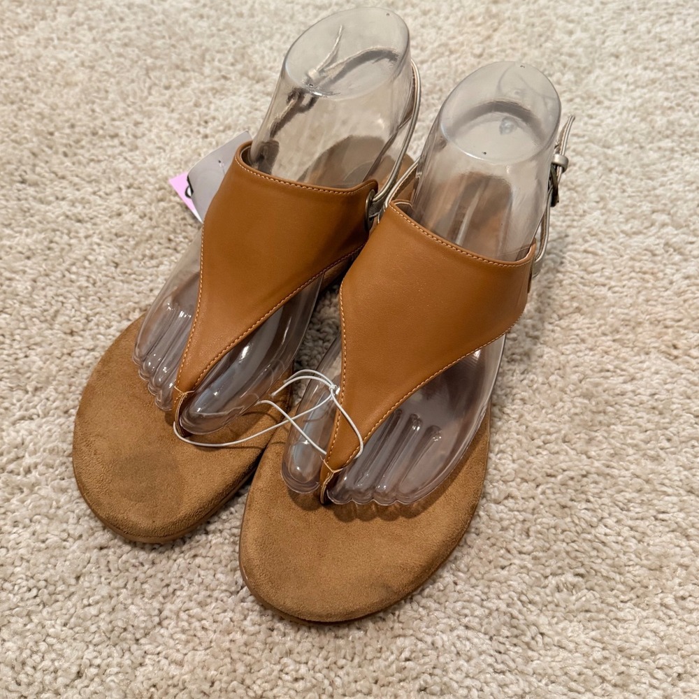 Aerosoles Conclusion Women Tan Combo Flat‎ Thong Sandals Size 9M 821DA011